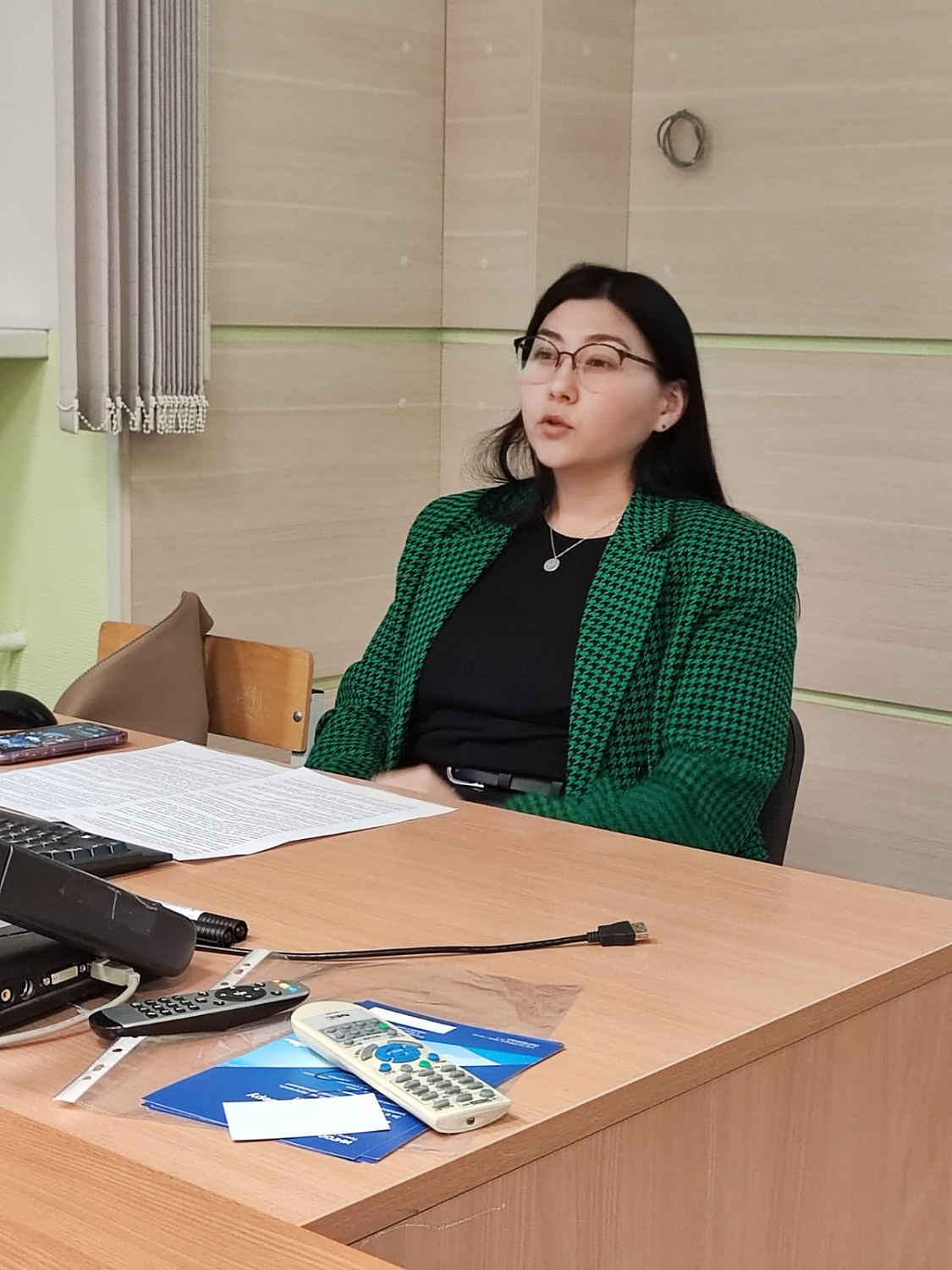 Проблемы перехода к экономике замкнутого цикла обсудили с экспертом на семинаре кафедры Экономики Природопользования НОЦ «ИНЖЭК» 